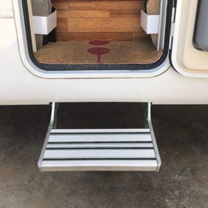 Escalón plegable para autocaravana – Hasta 200 kg