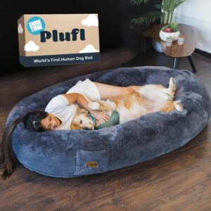 Plufl: Cama gigante de felpa para humanos y mascotas