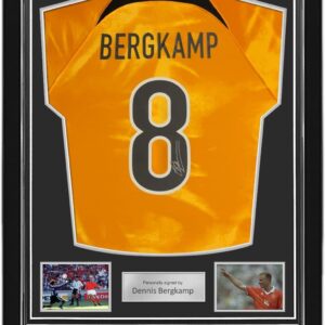 Camiseta oficial Holanda 2022-23 firmada por Bergkamp. Marco incluido